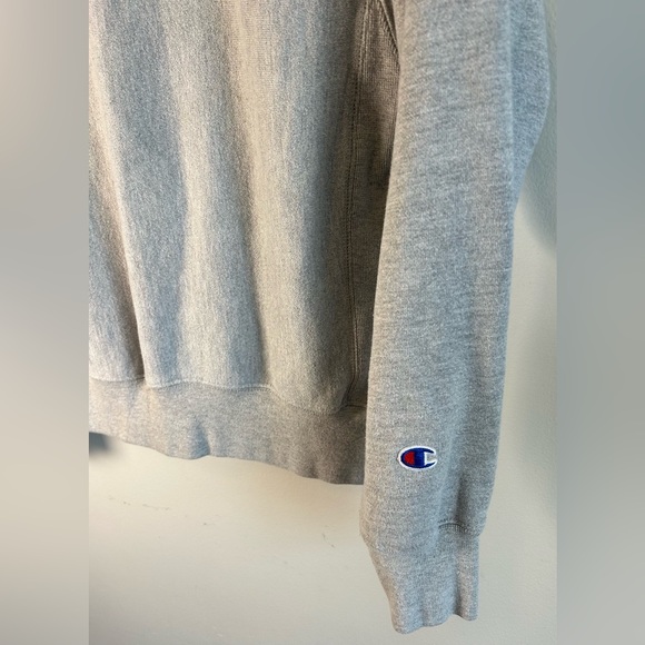 Champion Reverse Weave Mens Crew Neck Sweater Embroidered Spell-out Gray Size S - Picture 5 of 8